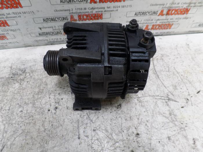 Dynamo d'un Mercedes-Benz A (W168) 1.7 A-170 CDI 16V 1999