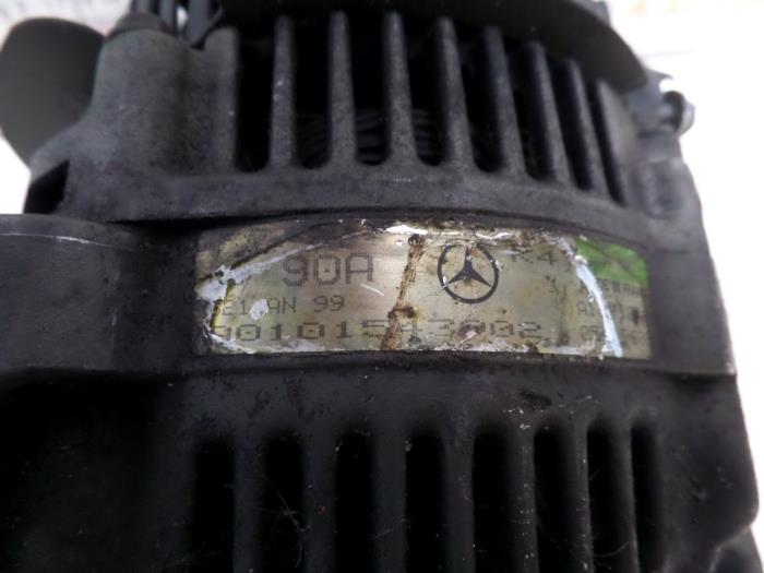 Dynamo d'un Mercedes-Benz A (W168) 1.7 A-170 CDI 16V 1999