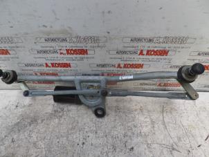 Used Wiper mechanism BMW 3 serie (E46/2) 320 Ci 24V Price on request offered by N Kossen Autorecycling BV