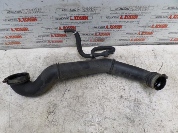 Gebrauchte Intercooler Rohr Volvo V70 (SW) 2.4 T5 20V Preis auf Anfrage angeboten von N Kossen Autorecycling BV