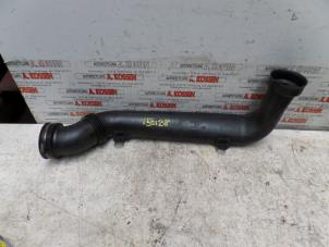 Used Air intake hose Landrover Discovery III (LAA/TAA) 2.7 TD V6 Price on request offered by N Kossen Autorecycling BV