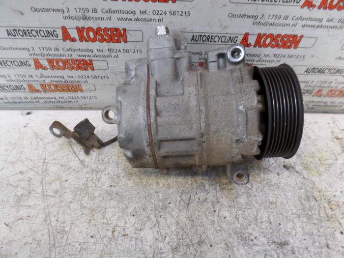Air conditioning pump from a Land Rover Discovery III (LAA/TAA) 2.7 TD V6 2006
