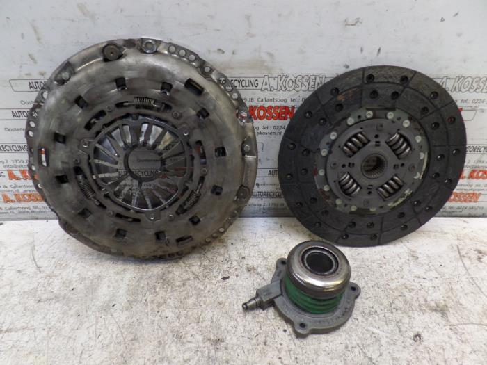 Gebrauchte Kupplungsset (komplett) Landrover Discovery III (LAA/TAA) 2.7 TD V6 Preis auf Anfrage angeboten von N Kossen Autorecycling BV