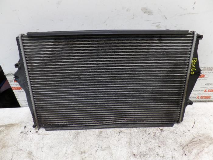 Usagé Intercooler Volvo V70 (SW) 2.4 T5 20V Prix sur demande proposé par N Kossen Autorecycling BV