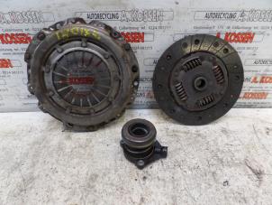 Used Clutch kit (complete) Opel Tigra Twin Top 1.4 16V Price on request offered by N Kossen Autorecycling BV