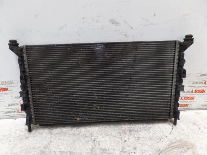 Gebrauchte Kühler Volvo V50 (MW) 1.6 D 16V Preis auf Anfrage angeboten von N Kossen Autorecycling BV