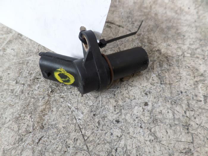 Begagnade Vevaxelsensor Opel Tigra Pris på förfrågan erbjuds av N Kossen Autorecycling BV
