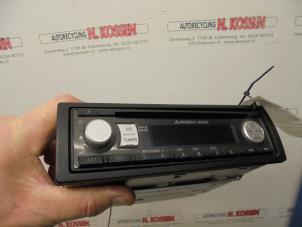 Gebrauchte Radio CD Spieler Mitsubishi Lancer Wagon (CS/CT) 1.6 16V Preis auf Anfrage angeboten von N Kossen Autorecycling BV