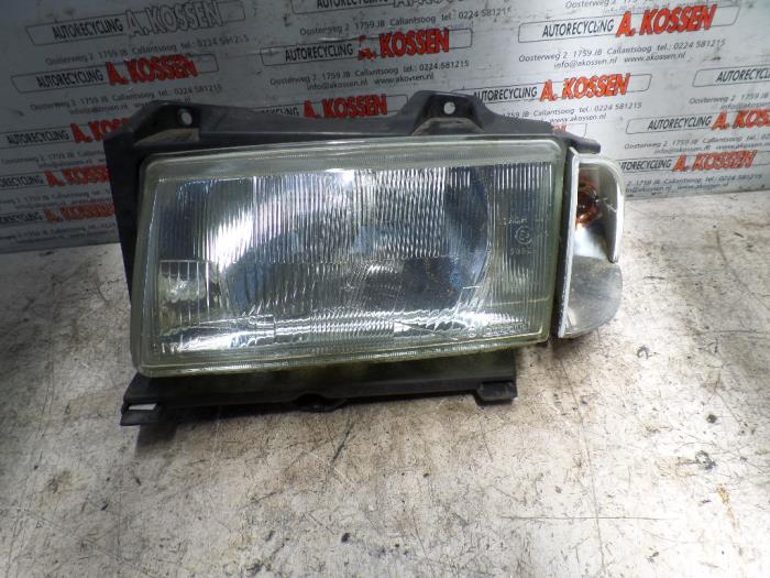 Używane Reflektor lewy Fiat Scudo (220Z) 1.9 TD Cena na żądanie oferowane przez N Kossen Autorecycling BV
