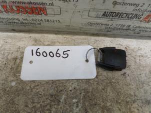 Używane Obudowa klucza Opel Vectra B (36) 2.2 16V Ecotec Cena na żądanie oferowane przez N Kossen Autorecycling BV