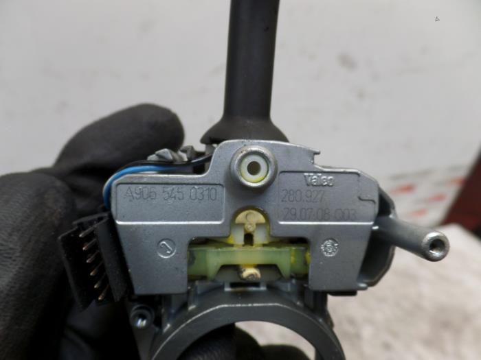 Interruptor de limpiaparabrisas de un Volkswagen Crafter 2.5 TDI 30/32/35/46/50 2009