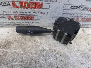 Used Indicator switch Renault Clio (B/C57/357/557/577) 1.2e Kat. Price on request offered by N Kossen Autorecycling BV