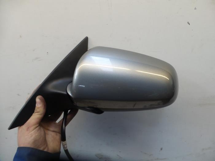 Wing mirror, left from a Audi A6 2005