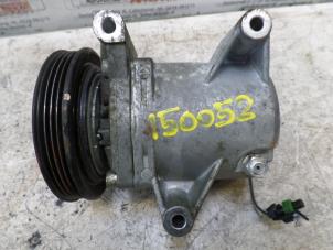 Usados Bomba de aire acondicionado Smart Fortwo Coupé (451.3) 1.0 45 KW Precio de solicitud ofrecido por N Kossen Autorecycling BV