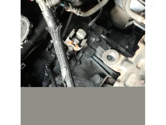 Gebrauchte Getriebe Dodge Caliber 2.0 CRD 16V Preis auf Anfrage angeboten von N Kossen Autorecycling BV