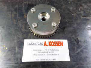 Used Camshaft adjuster Smart Fortwo Coupé (451.3) 1.0 52 KW Price on request offered by N Kossen Autorecycling BV
