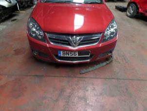 Used Front bumper Opel Signum Price on request offered by N Kossen Autorecycling BV