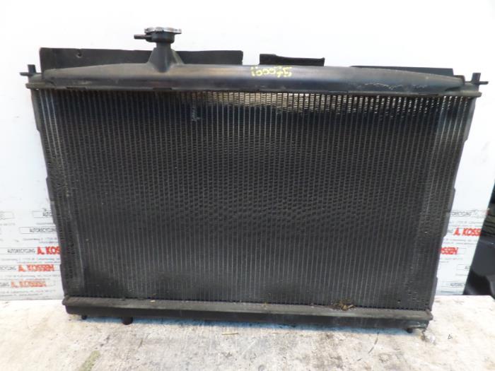 Usagé Radiateur Hyundai Santafe Prix sur demande proposé par N Kossen Autorecycling BV