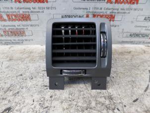 Used Dashboard vent Opel Signum Price on request offered by N Kossen Autorecycling BV