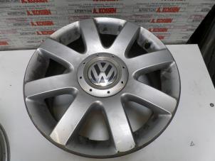 Gebrauchte Felge Volkswagen Golf V (1K1) 1.9 TDI Preis auf Anfrage angeboten von N Kossen Autorecycling BV