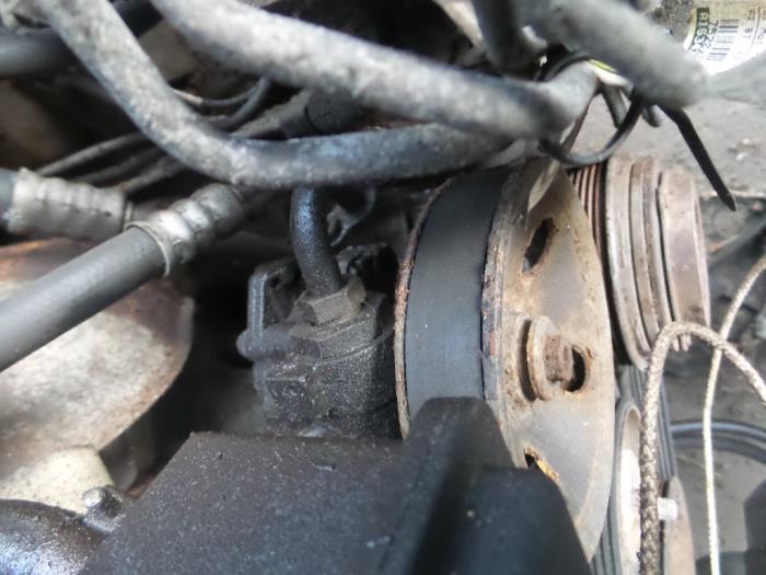 Usagé Pompe de direction Mercedes ML-Klasse Prix sur demande proposé par N Kossen Autorecycling BV