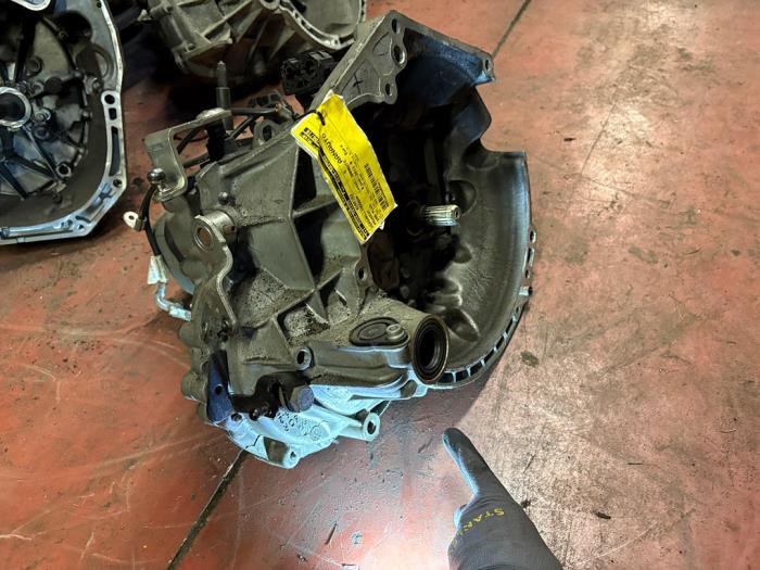 Gebrauchte Getriebe Peugeot 206+ (2L/M) 1.4 XS Preis auf Anfrage angeboten von N Kossen Autorecycling BV