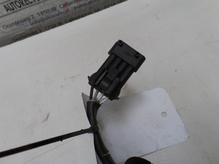 Usagé Sonde lambda Peugeot 406 Break (8E/F) 1.8 16V Prix sur demande proposé par N Kossen Autorecycling BV