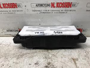 Gebrauchte Airbag rechts (Armaturenbrett) Volkswagen UP Preis auf Anfrage angeboten von N Kossen Autorecycling BV