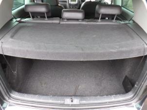 Used Parcel shelf Volkswagen Golf Price on request offered by N Kossen Autorecycling BV