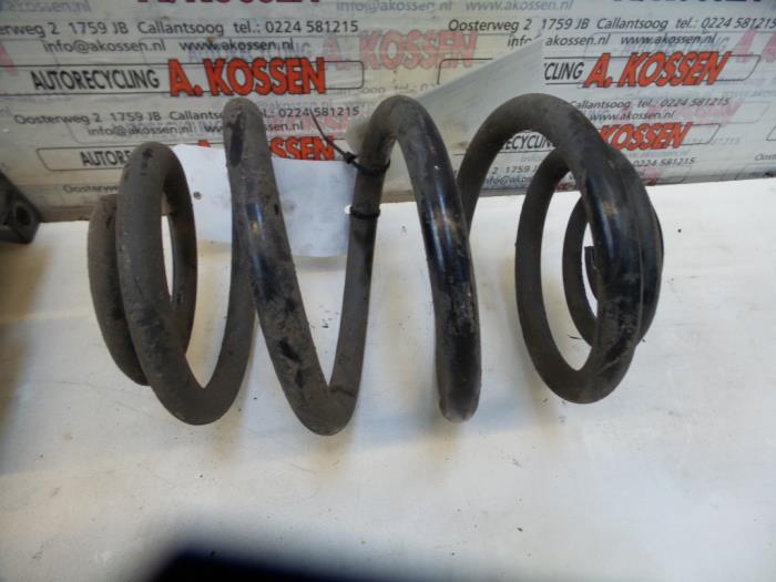 Rear coil spring from a BMW Z3 Roadster (E36/7) 1.9 16V 2000