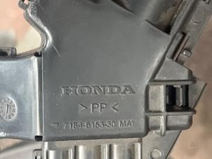 Motor van een Honda Jazz 2014