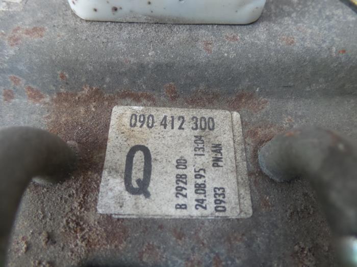 Gebrauchte Benzinpumpe Opel Corsa B (73/78/79) 1.4i Swing,Joy,Sport,GLS Preis auf Anfrage angeboten von N Kossen Autorecycling BV