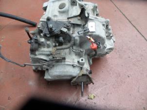 Getriebe van een Suzuki Baleno (GC/GD) 1.8 GTX 16V 1998