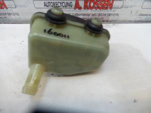 Used Power steering fluid reservoir Volvo V50 (MW) 1.6 D 16V Price on request offered by N Kossen Autorecycling BV