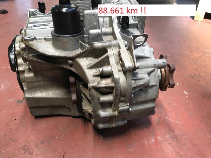 Usagé Boite de vitesses Volkswagen Touran (1T3) 2.0 TDI 16V 140 Prix sur demande proposé par N Kossen Autorecycling BV