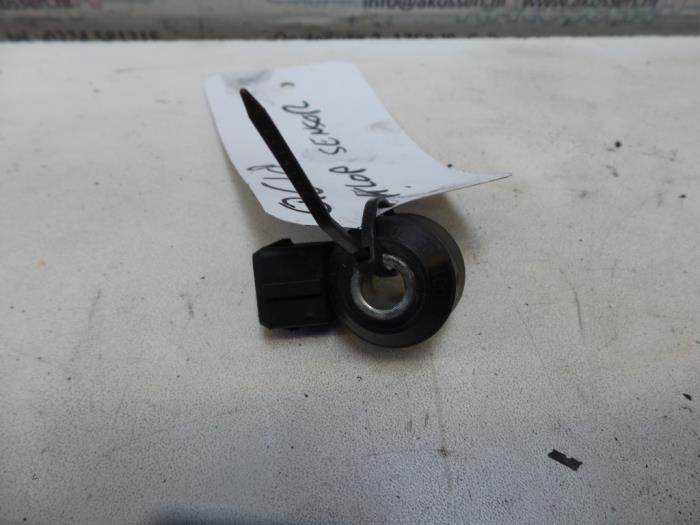 Begagnade Knackningssensor Nissan Almera Pris på förfrågan erbjuds av N Kossen Autorecycling BV