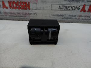 Used AIH headlight switch Volkswagen Touran (1T3) 2.0 TDI 16V 140 Price on request offered by N Kossen Autorecycling BV