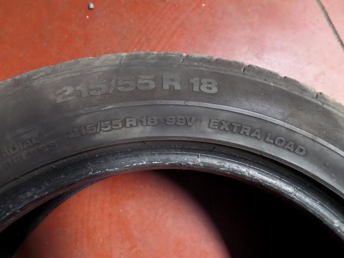 Tyre with tyre size 215/55/18 - CONTINEN