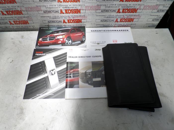 Używane Instrukcja Dodge Caliber 2.0 CRD 16V Cena na żądanie oferowane przez N Kossen Autorecycling BV