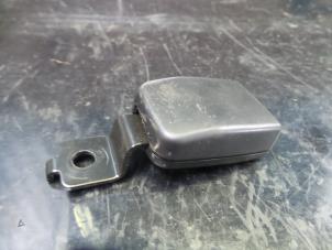 Gebrauchte Sicherheitsgurt Schließe links vorne Ford Ka I 1.3i Preis auf Anfrage angeboten von N Kossen Autorecycling BV
