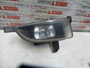 Used Fog light, front right Opel Zafira (F75) 2.2 16V Price on request offered by N Kossen Autorecycling BV