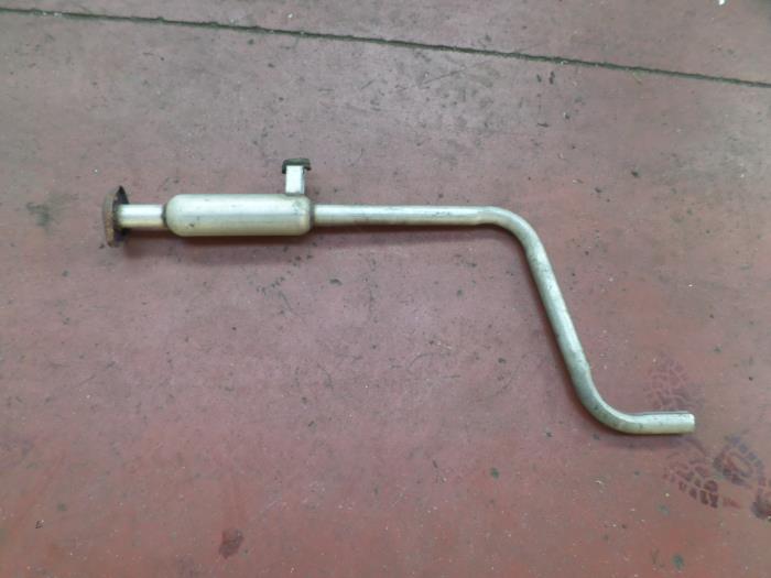 Gebrauchte Auspuff Mitteldämpfer Suzuki Swift (SF310/413) 1.0i Preis auf Anfrage angeboten von N Kossen Autorecycling BV