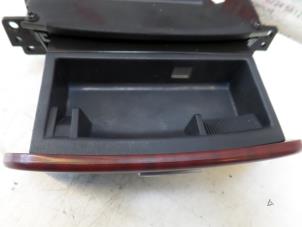 Used Front ashtray Hyundai Santafe Price on request offered by N Kossen Autorecycling BV