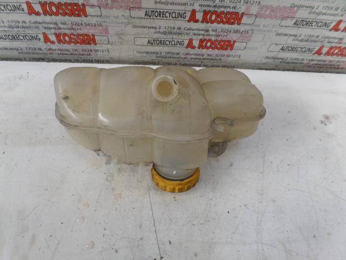 Expansion vessel from a Opel Meriva 2007