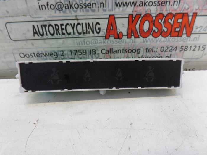 Begagnade Innerdisplay Alfa Romeo Mito Pris på förfrågan erbjuds av N Kossen Autorecycling BV