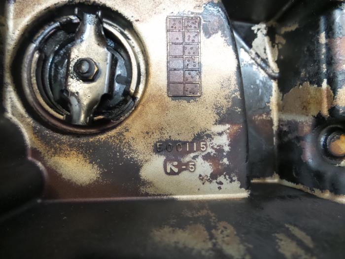 Usagé Couvercle soupapes Mitsubishi Grandis Prix sur demande proposé par N Kossen Autorecycling BV