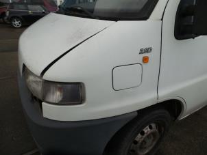 Used Front wing, left Fiat Ducato (230/231/232) 2.8 D 14 Price on request offered by N Kossen Autorecycling BV