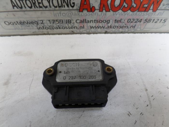 Usagé Module d'allumage Volvo 960 I 3.0i 24V Prix sur demande proposé par N Kossen Autorecycling BV