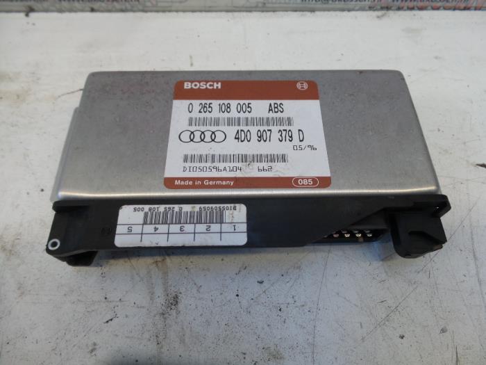Usagé Ordinateur ABS Audi A4 (B5) 1.6 Prix sur demande proposé par N Kossen Autorecycling BV