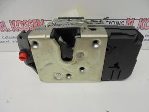 Used Rear door mechanism 4-door, right Peugeot 206+ (2L/M) 1.4 XS Price on request offered by N Kossen Autorecycling BV